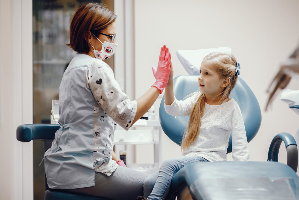 Stomatologia dziecięca zdrowe zęby opole